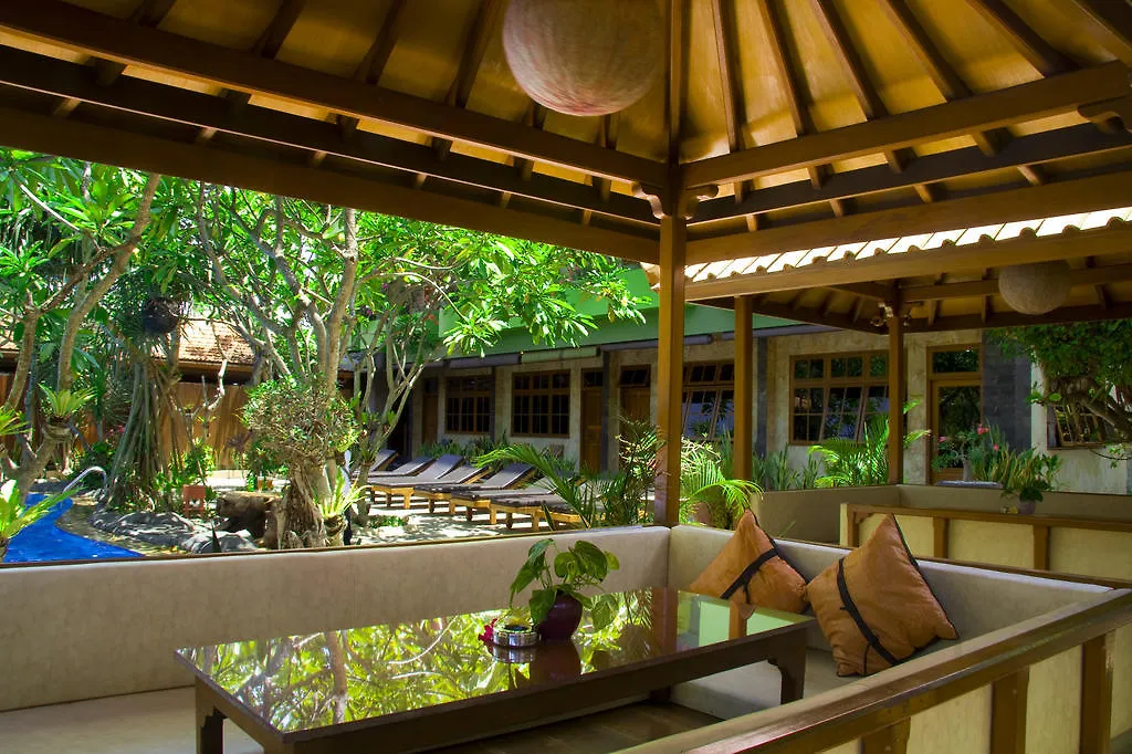 Green Garden Beach Resort & Spa Kuta  3*, Kuta (Bali)