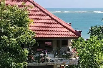 Green Garden Beach Resort & Spa Kuta  3*, Kuta (Bali)