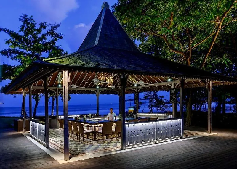 Hotel Green Garden Beach Resort & Spa Kuta