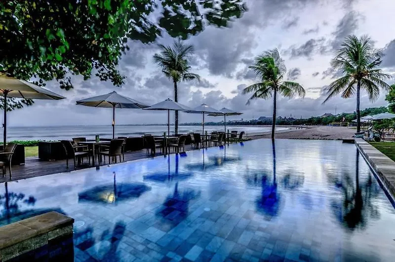 Hotel Green Garden Beach Resort & Spa Kuta